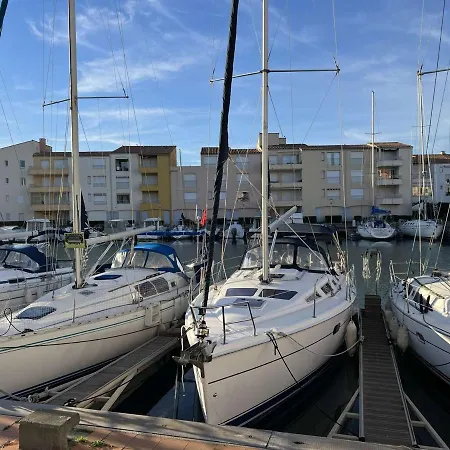 Grand 3 Pieces Avec Terrasse, Lave-linge Et Lave-vaisselle, Animaux Acceptes - Fr-1-702-24 * Агд