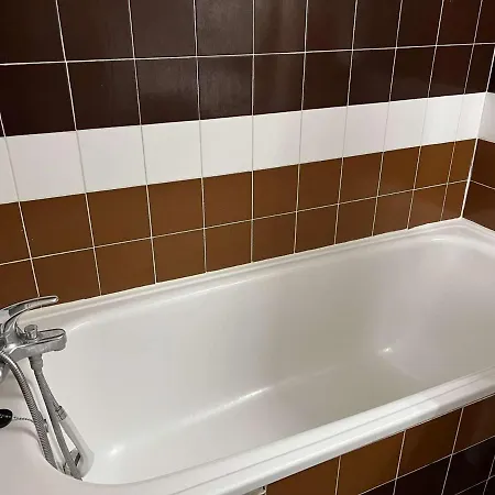 Grand 3 Pieces Avec Terrasse, Lave-linge Et Lave-vaisselle, Animaux Acceptes - Fr-1-702-24 * Агд